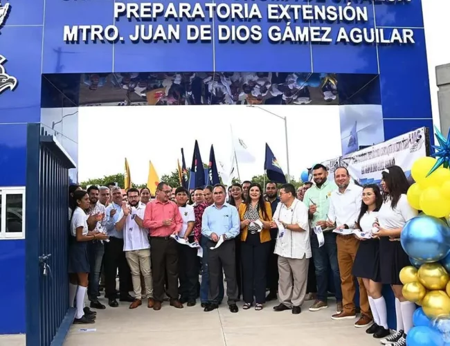 Rector de la UAS inaugura instalaciones de la Preparatoria “Mtro. Juan de Dios Gámez Aguilar” en El Burrión, Guasave