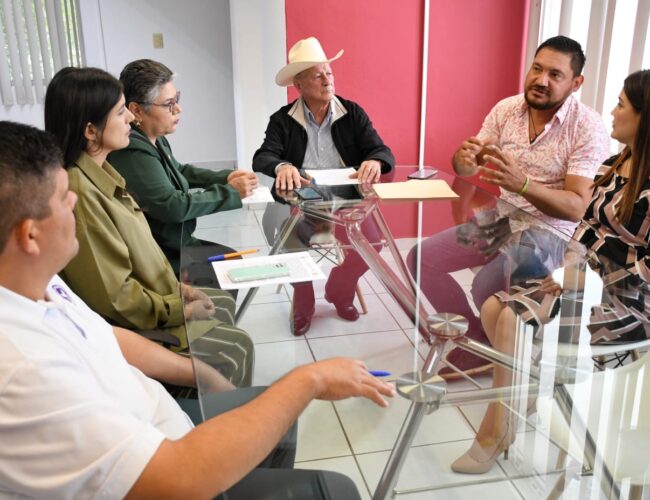 Ayuntamiento de Angostura y UPVE firman convenio para la creación de un Vivero Municipal