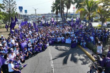 El Partido Sinaloense se hace presente en los principales cruceros de Mazatlán