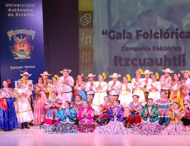 Espectacular Gala Folclórica “Al son de la tambora” cautiva al público en el Festival Internacional Universitario de la Cultura 2024