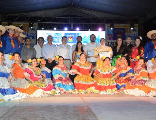 Tras 226 eventos gratuitos a lo largo y ancho de Sinaloa, cierra con broche de oro el XXIX Festival Internacional Universitario de la Cultura (FIUC) 2024